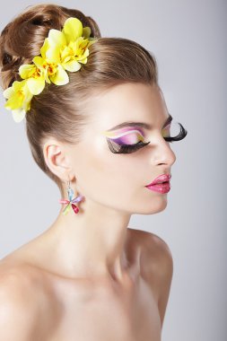 Glam. profili olan inanılmaz fantastik göz makyaj moda kadın