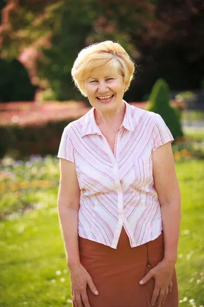 Elegance. Elation. Happy Senior Woman Outside with Toothy Smile — Stock Photo, Image