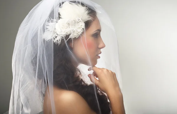 Engagement. Loveliness. Side view of Sincere Affectionate Woman in Veil — Stock Photo, Image