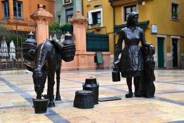 Trascorrales Meydanı, Oviedo