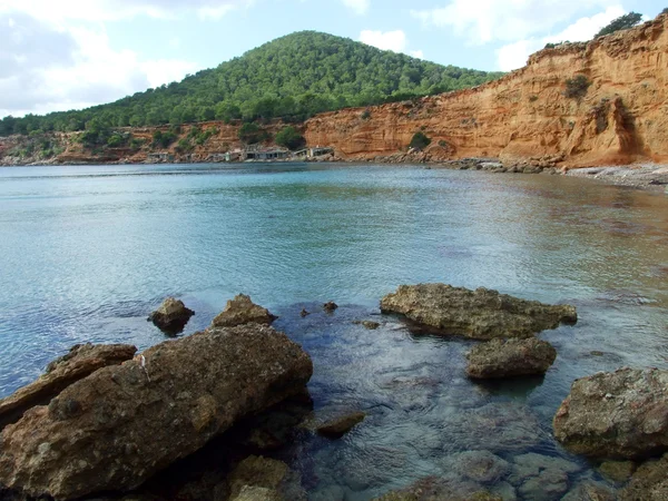 Pláž SA caleta v ibiza, Španělsko — Stock fotografie