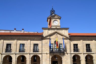 Aviles city hall