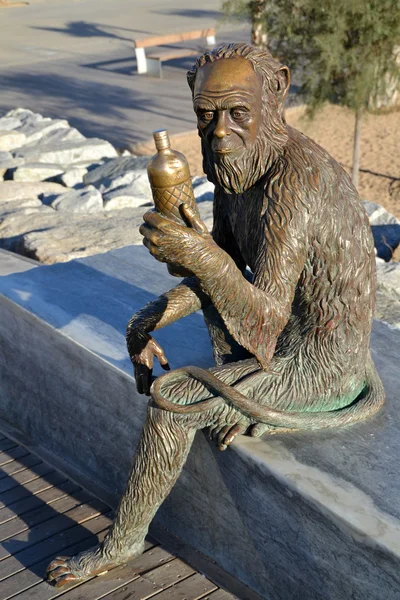 Monkey Sculpture in Badalona, Spain — Stock Photo, Image