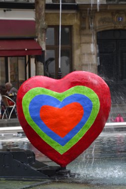 Stravinsky çeşme de paris, Fransa