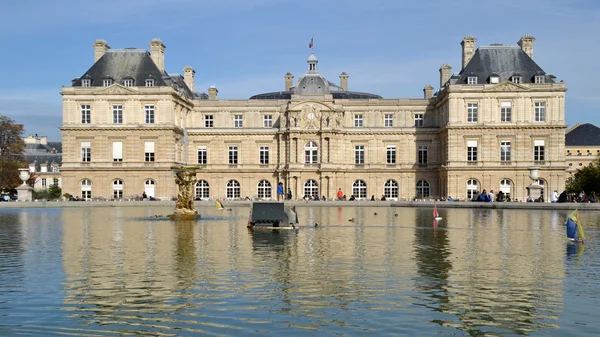Люксембурзький палац, Париж — стокове фото
