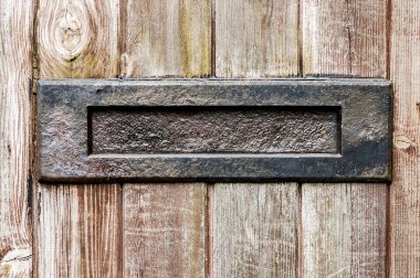 panelli bir tarafta eski letterbox