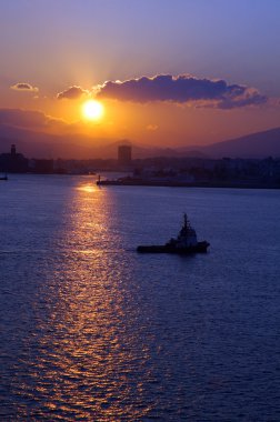 Atina harbor güneş doğarken