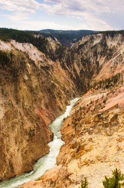 Yellowstone Nehri Yellowstone Kanyon