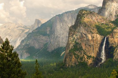 Yosemite Ulusal Parkı