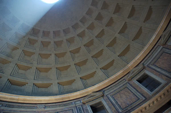 Wnętrze Panteonu — Zdjęcie stockowe