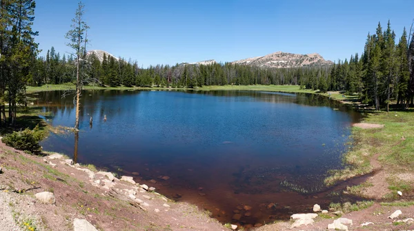 Panorama över liten sjö i utah ovan park city — Stockfoto