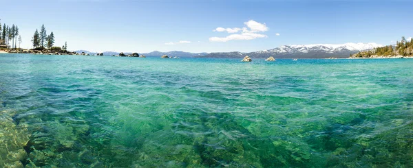 Jezioro Tahoe w Kalifornii — Zdjęcie stockowe
