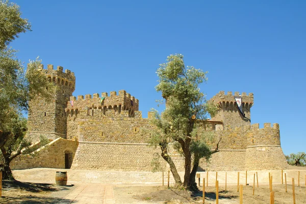 Castel Amarosa, copy of a Tuscan castle — Stock Photo, Image