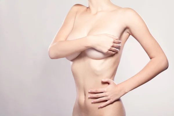 Giovane bruna sexy in lingerie — Foto Stock