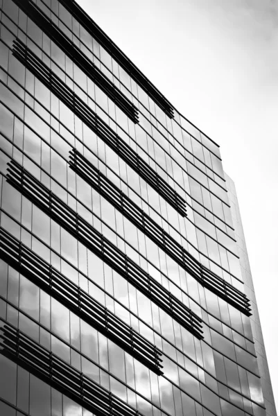 Business building, black and white — Stock Photo, Image