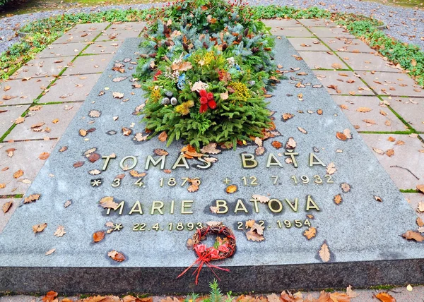 Grave of Tomas Bata in the Czech Republic — Stock Photo, Image