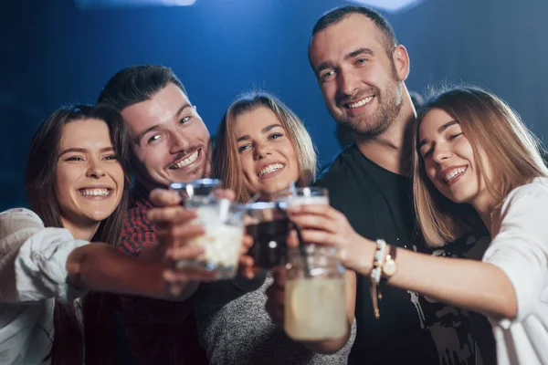 Let Spend Weekend Right Way Beautiful Youth Have Party Together — Foto Stock