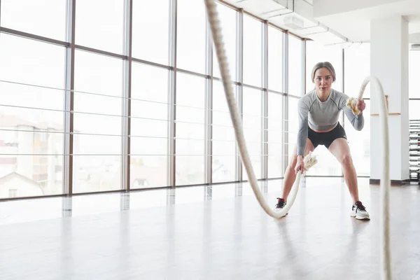 Lesriska Aktiviteter Sportiv Ung Kvinna Har Fitness Dag Gymmet Morgonen — Stockfoto