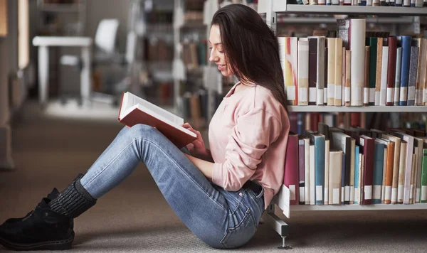Sitting Reading Brunette Girl Casual Clothes Having Good Time Library — Fotografia de Stock