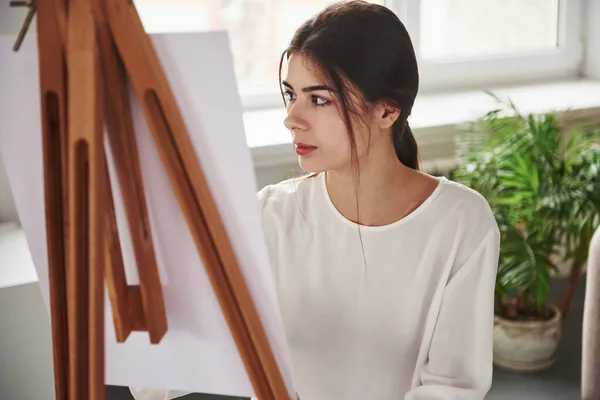 Painter Work Young Brunette Room White Walls Daylight Comes Window — Stock Photo, Image