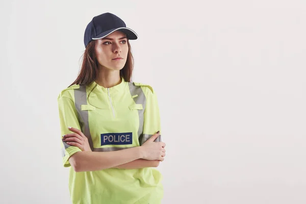 Guardia Del Orden Mujer Bonita Uniforme Policía Verde Levanta Contra —  Fotos de Stock