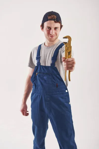 Klempner Ist Bereit Helfen Mann Blauer Uniform Steht Vor Weißem — Stockfoto