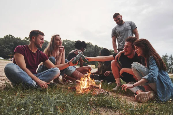 Camp Beach Group People Have Picnic Friends Have Fun Weekend — Stockfoto