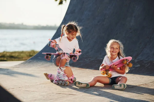 Trying New Skate Two Cute Female Kids Have Fun Outdoors — Stock Photo, Image