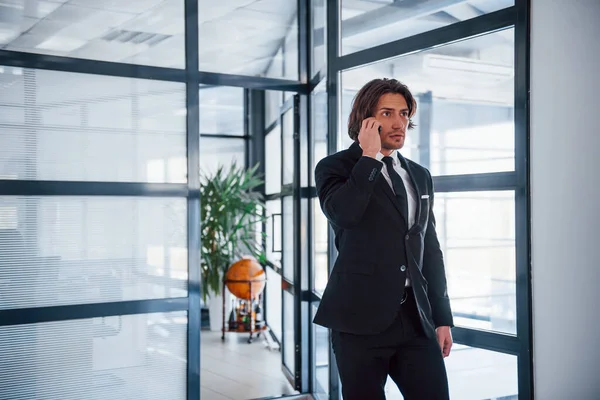 Talking Phone Office Portrait Handsome Young Businessman Black Suit Tie — Stock Photo, Image