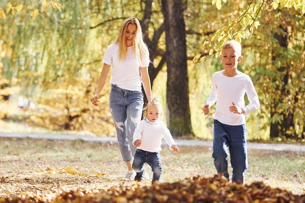 Cheerful Young Family Have Walk Autumn Park Together — Stock Photo, Image