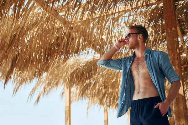 Young European Man Have Vacation Enjoying Free Time Beach Sea — Zdjęcie stockowe