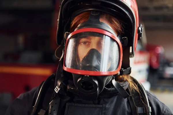 Close View Female Firefighter Protective Uniform Standing Truck — Zdjęcie stockowe