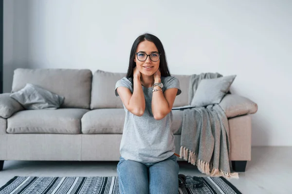 Young Beautiful Woman Casual Clothes Sitting Home Alone — Zdjęcie stockowe