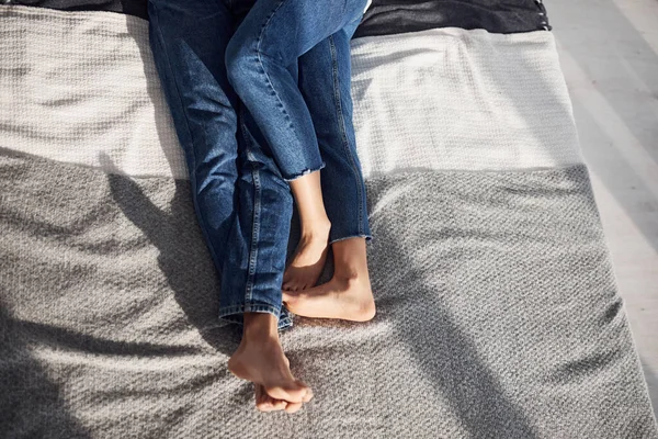 Close View Young Couple Legs Bed Daytime — Stock Fotó