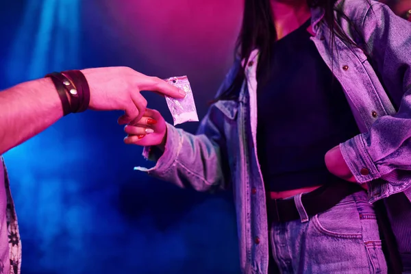 Young Girl Buying Drugs Night Club Party Time — Stok fotoğraf