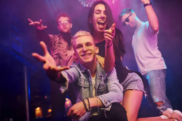 Going Crazy Posing Camera Together Young People Having Fun Night — Stock Photo, Image