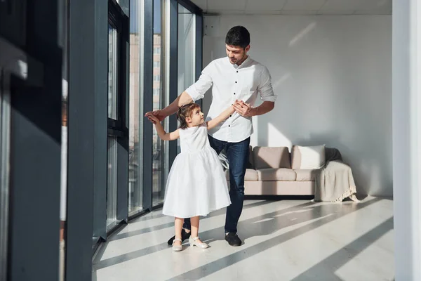 Happy Father His Daughter Dress Learning How Dance Home Together — Φωτογραφία Αρχείου