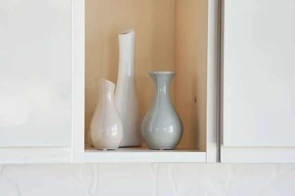 Drie Vazen Binnen Muur Huiskamer — Stockfoto