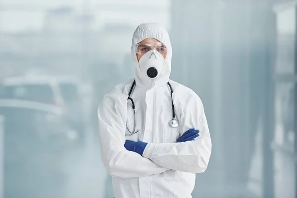 Male Doctor Scientist Lab Coat Defensive Eyewear Mask — Stock fotografie