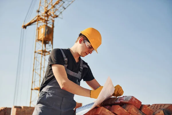 Holding Plan Hands Construction Worker Uniform Safety Equipment Have Job — Foto de Stock