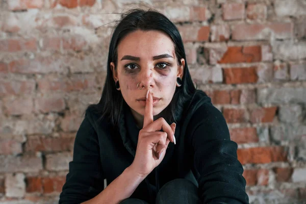 Portrait Beaten Young Woman Bruise Eye Indoors Abandoned Building Shows — Stok fotoğraf