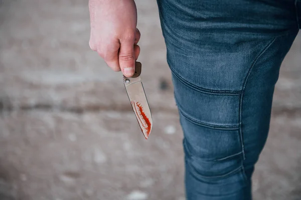 Close View Killer Standing Knive Blood Hand — Stock Photo, Image