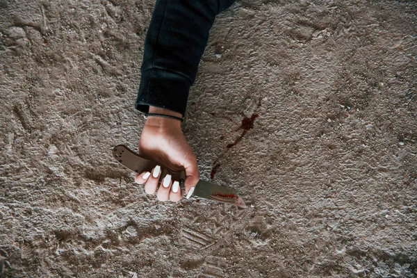 Close View Hand Murdered Female Victim Lying Ground — Stock Photo, Image