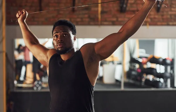 Strong African American Man Sportive Clothes Standing Gym — Stock Photo, Image