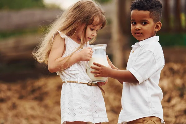 Cute Little African American Boy European Girl Farm Milk — Stock Photo, Image