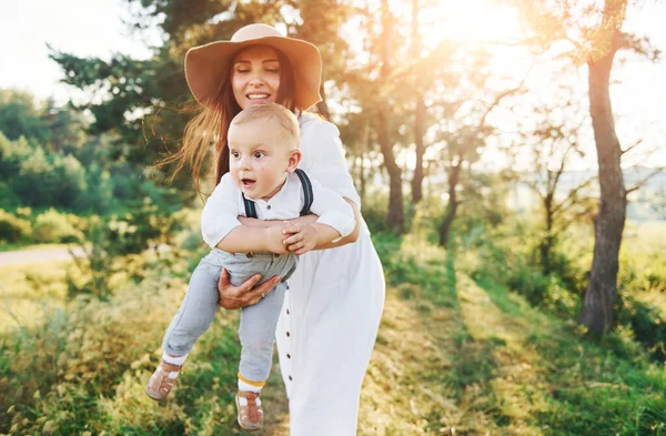 Young Mother Her Little Son Outdoors Forest Beautiful Sunshine — Stock Photo, Image