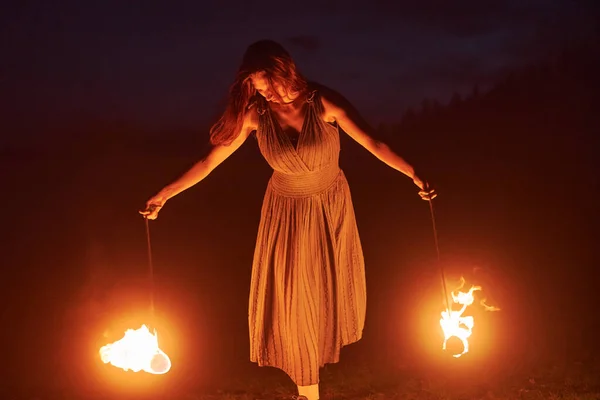 Woman Performer Twirl Burning Baton Fire Performance Dark Night Outdoors — Stock Photo, Image