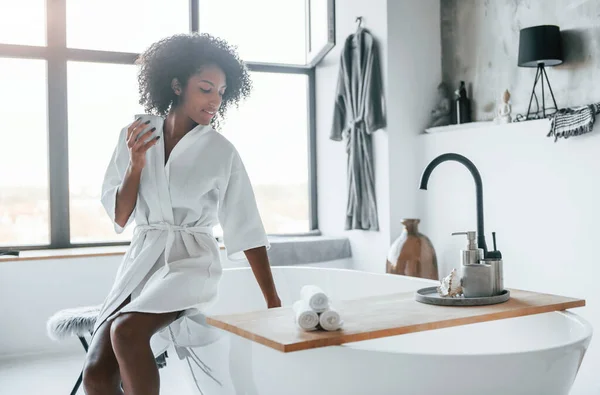 Bathroom Young African American Woman Curly Hair Indoors Home — Stock Photo, Image