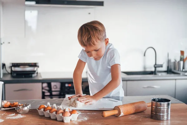 Little Boy Preparing Christmas Cookies Kitchen — Stock Photo, Image