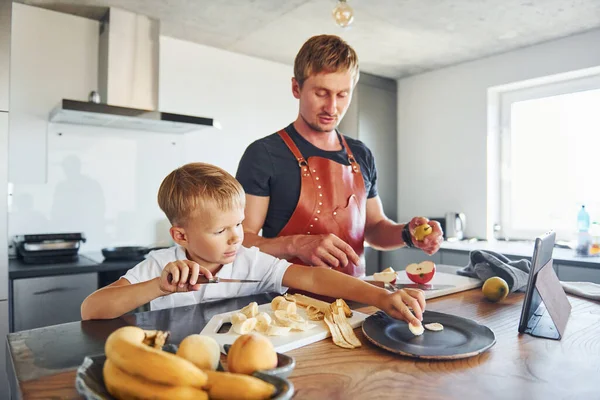 Man Apron Kitchen Father Son Indoors Home Together — Stock Photo, Image